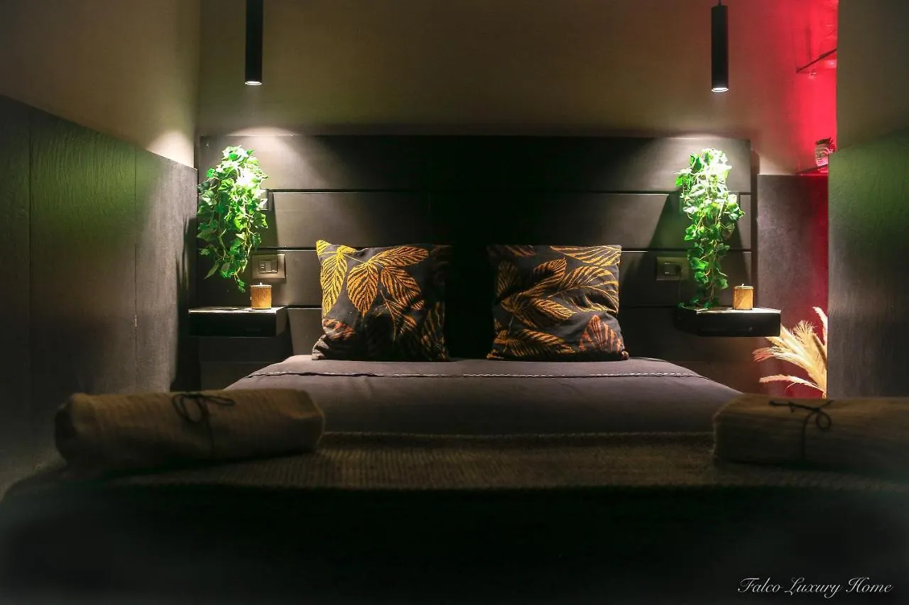 Falco Luxury Home Napoli